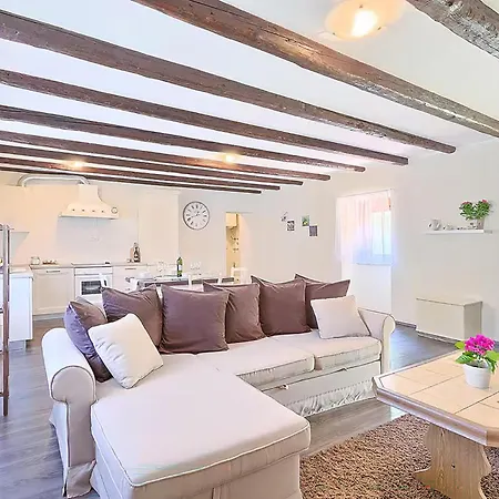 Beautiful In With Private Swimming Pool, Be Inside Or Outside * Barban