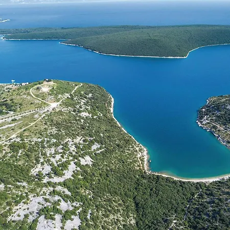 Semesterbostad Beautiful In With Private Swimming Pool, Be Inside Or Outside *