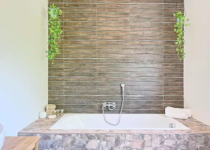 Semesterbostad Beautiful In With Private Swimming Pool, Be Inside Or Outside *