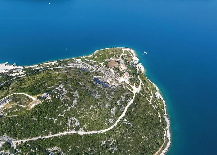 Semesterbostad Beautiful In With Private Swimming Pool, Be Inside Or Outside *